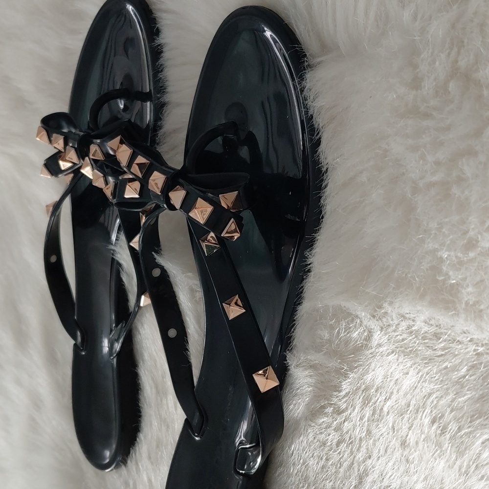 Wild Diva JoJo Black Rubber Jelly Bow Flip-Flops - Picture 7 of 14